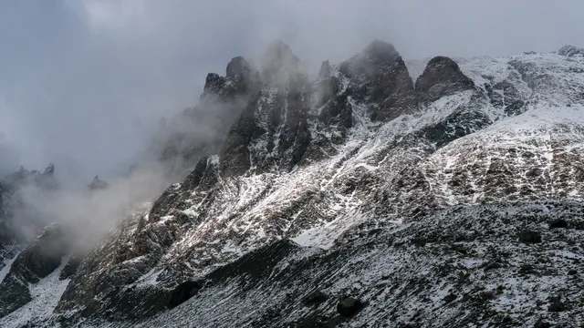 აბუდელაურის ფერადი ტბები