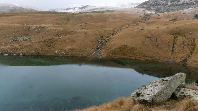 აბუდელაურის ფერადი ტბები